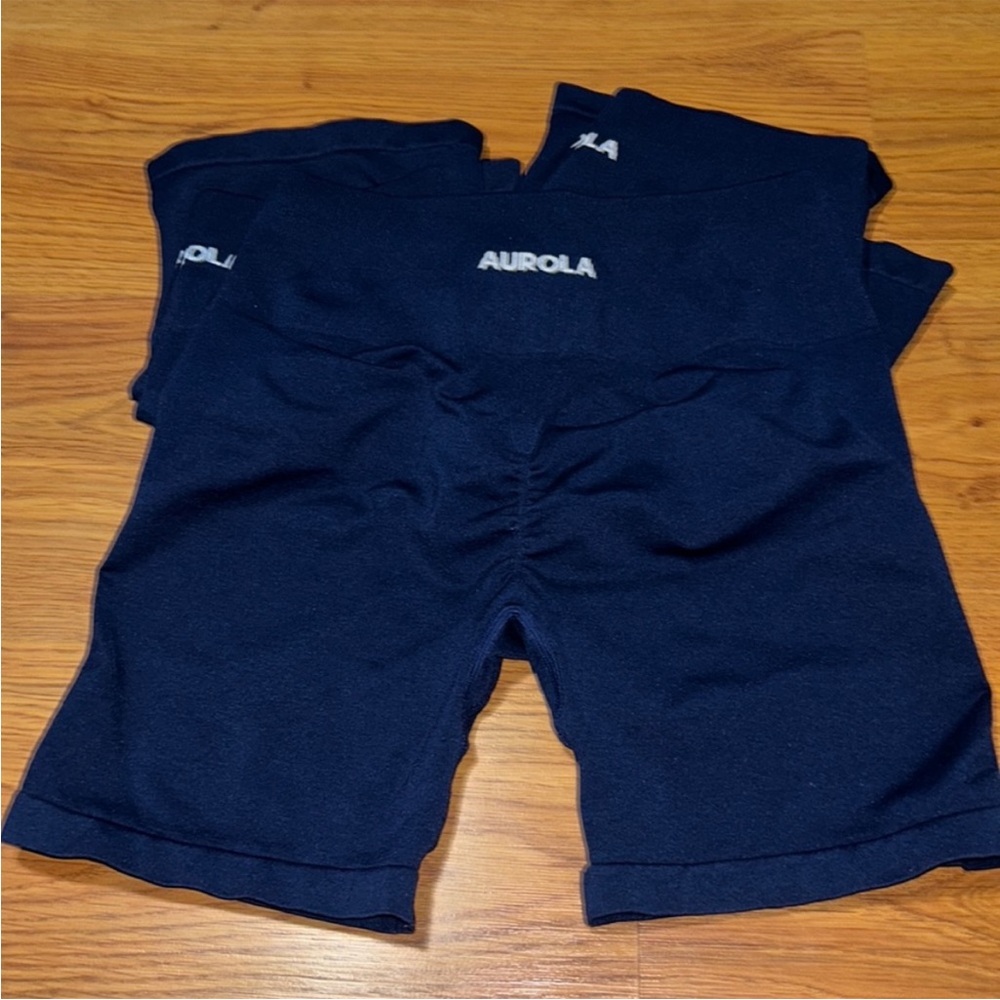 AUROLA Shorts